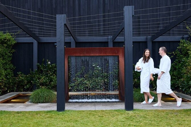 2-Hour Deep Blue Hot Springs in Warrnambool - Why it works well on the Great Ocean Road