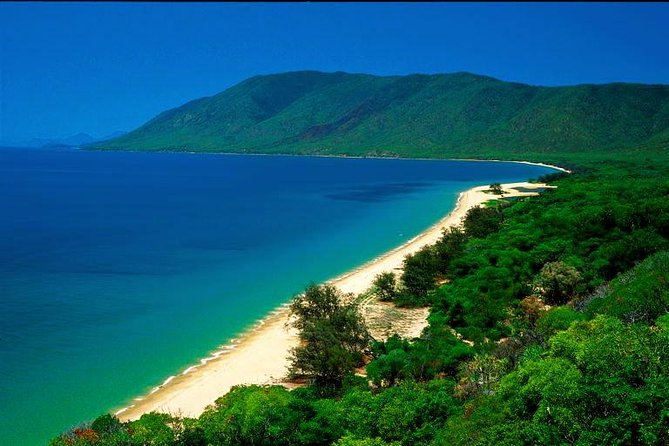 3-Day Best of Cairns Combo: The Daintree Rainforest, Great Barrier Reef, and Kuranda - Solar Whisper and the mangrove waterways