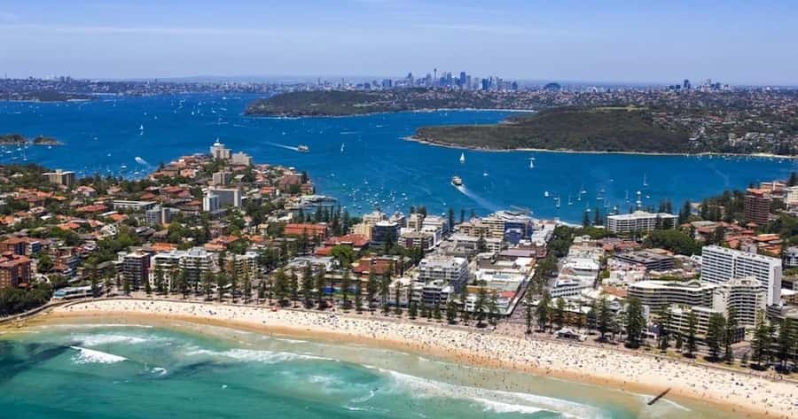 30-minute Private Sydney Harbour Helicopter Tour for 2 - The northern beaches from above