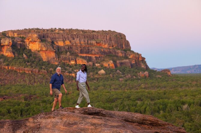 4 Day Kakadu Katherine Gorge with Guluyambi Cultural Cruise - Day one: wetlands, Bowali, and Ubirr at sunset