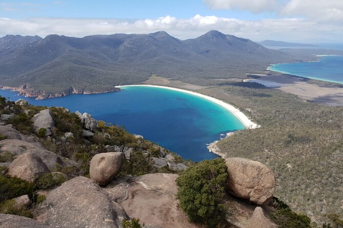 4 Day Wild Tasmania Tour / Wildlife, Nature, Hiking / Inc. Accom - Why this four-day route works