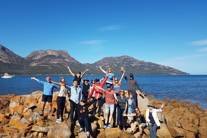 4 Day Wild Tasmania Tour / Wildlife, Nature, Hiking / Inc. Accom - Accommodation and meals