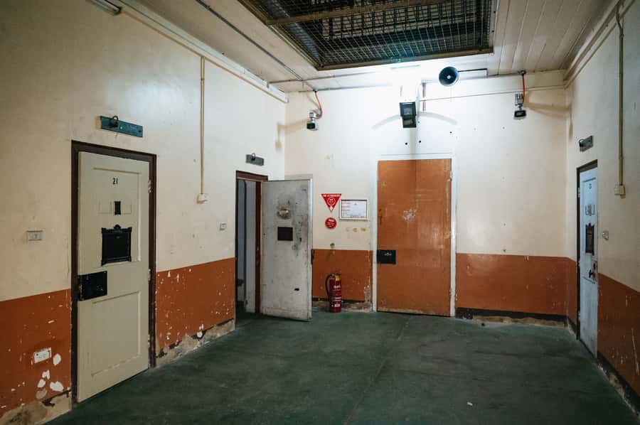 Adelaide: Ghosts, Dark Secrets and Paranormal Hunt Gaol Tour - How the two-hour pace feels