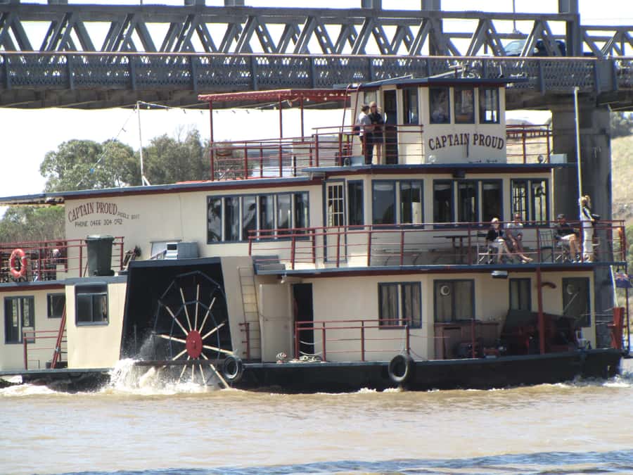 Adelaide Hills Tour with River Murray 3 Hour Lunch Cruise. - The Adelaide Hills road to Mount Lofty