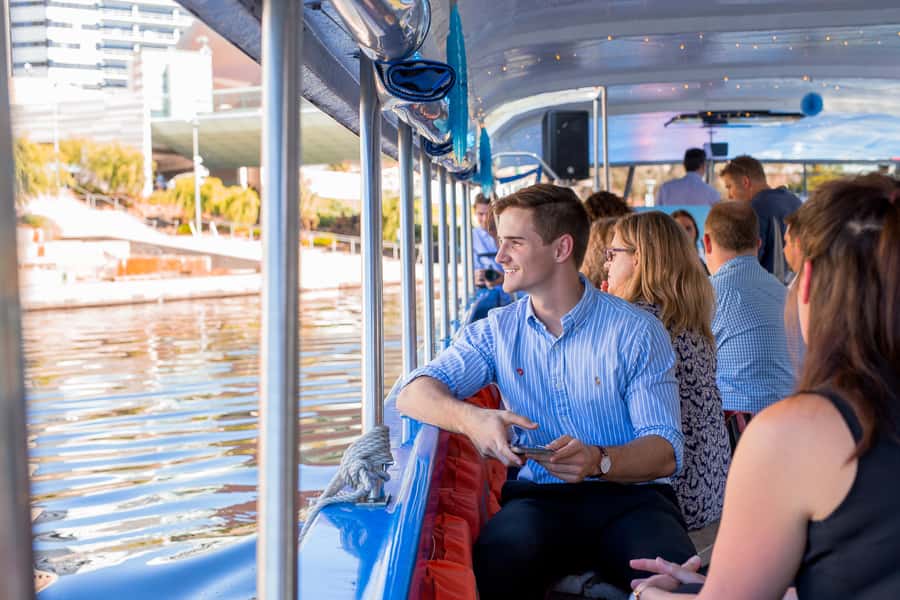 Adelaide: River Torrens Popeye Sightseeing Cruise - Finding the boat at Elder Park Landing