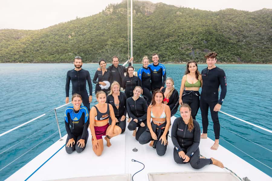 Airlie Beach: 2-Night Whitsundays Sailing Trip with Meals - Sunset, blue water at night, and Whitsunday stars