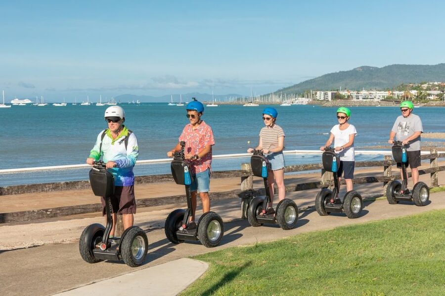 Airlie Beach: 3-Hour Sunset Segway Tour with Dinner - Sunset dinner at Sorrento Restaurant & Bar
