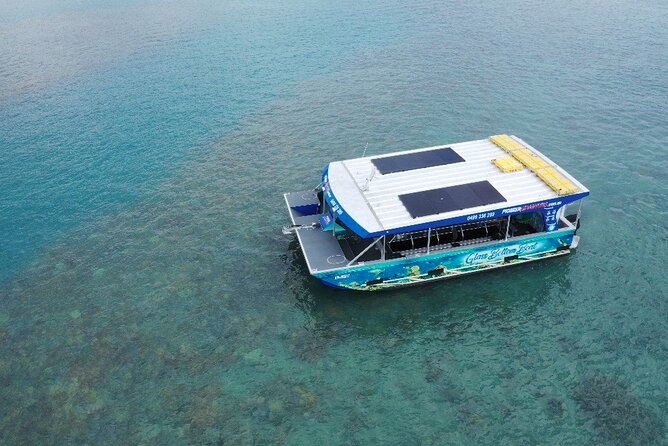 Airlie Beach: Glass-Bottom Boat Tour - Lions Lookout and the Shute Harbour view