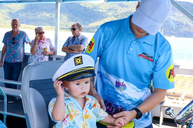 Airlie Beach: Glass-Bottom Boat Tour - Who should book this glass-bottom boat tour?