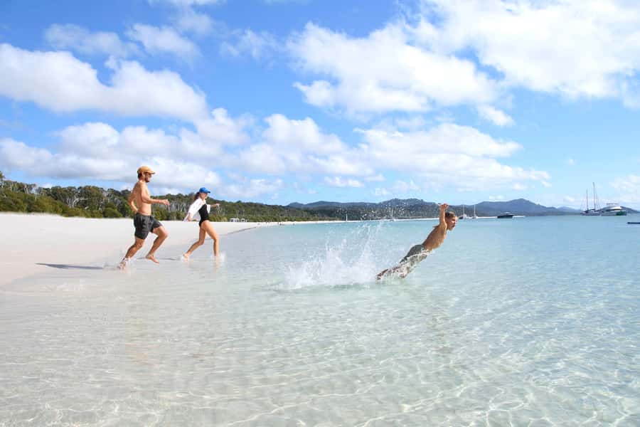 Airlie Beach: Great Barrier Reef & Whitehaven Beach Tour - Whitehaven Beach allows two hours to slow down
