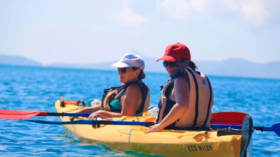 Airlie Beach: Half Day Turtle Tour Sea Kayaking Adventure - A quiet way to see Airlie Beach from the water