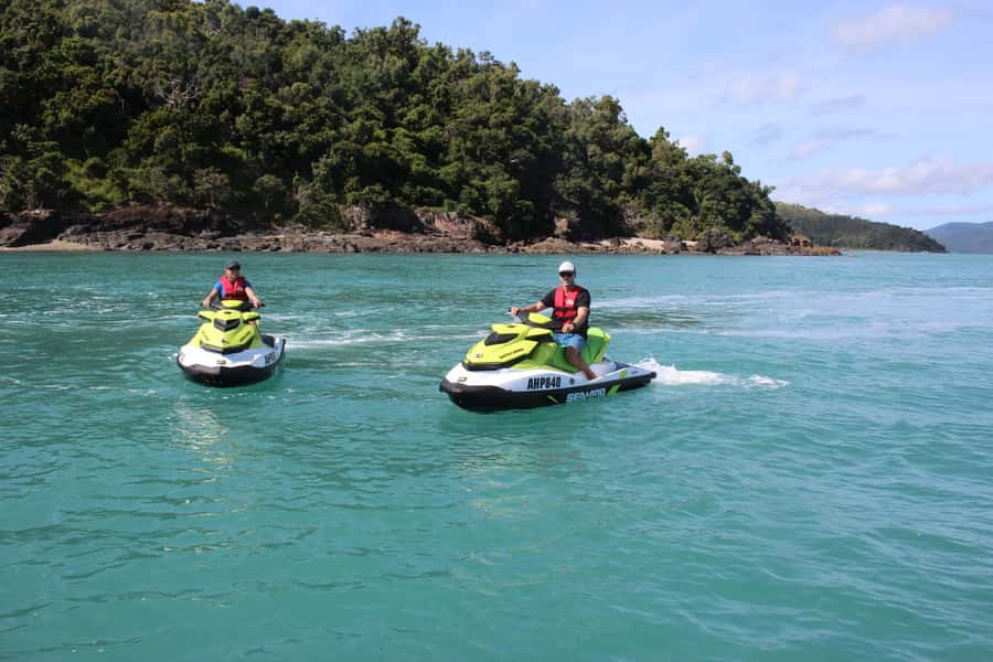 Airlie Beach: Jet Ski Safari Hour of Power and Marine Life - Is One Hour Enough?