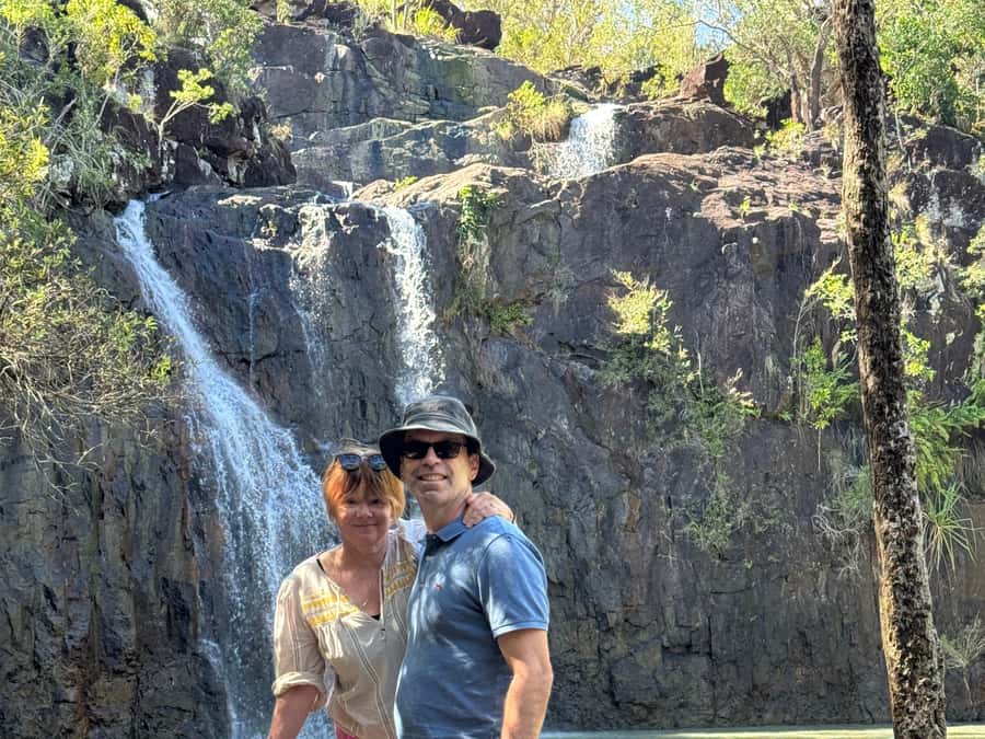 Airlie Beach: Roundtrip Tour to Cedar Creek. - Why this short trip works so well
