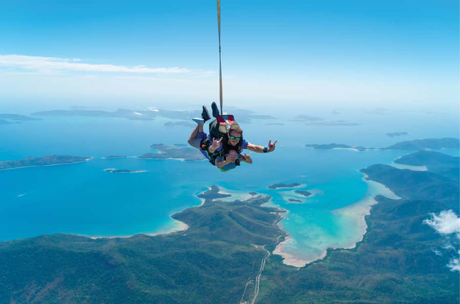 Airlie Beach: Tandem Skydive over the Whitsundays - Why Airlie Beach is such a good place to jump