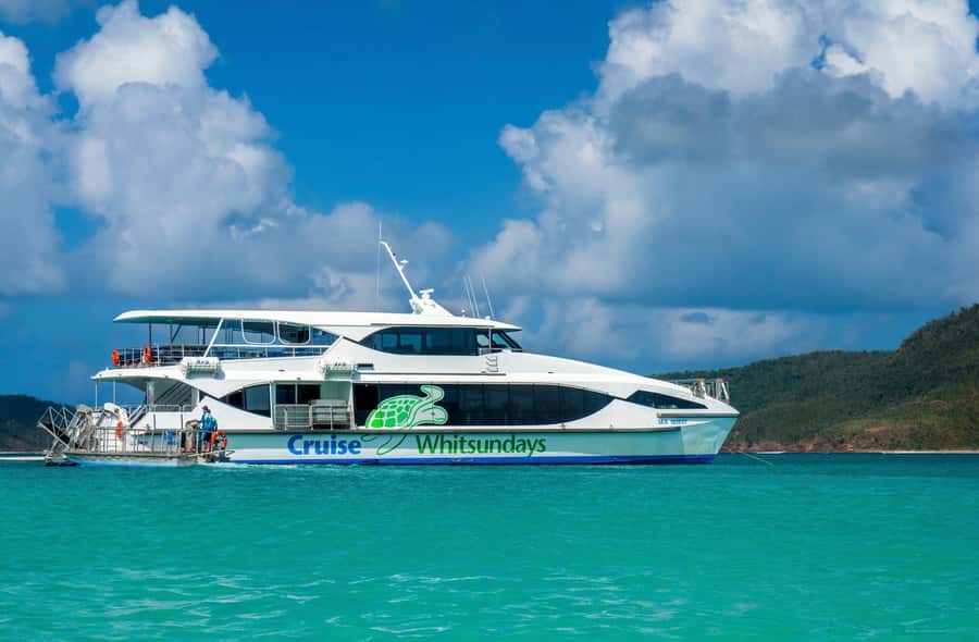Airlie Beach: Whitehaven Beach Cruise and Hill Inlet - Key points at a glance