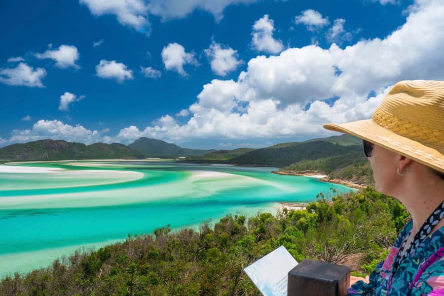 Airlie Beach: Whitehaven Beach Cruise and Hill Inlet - Hill Inlet and the Ngaro walking route