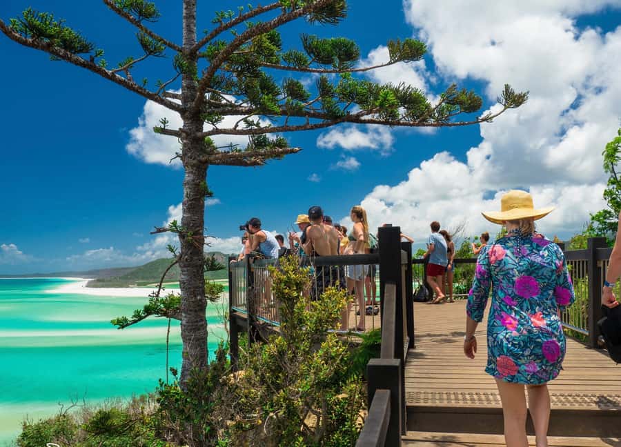 Airlie Beach: Whitehaven Beach Cruise and Hill Inlet - Who should book this Whitehaven day?