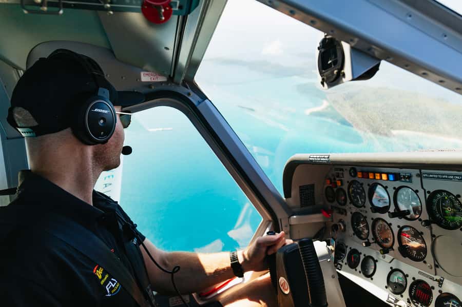Airlie Beach: Whitsundays & Heart Reef Scenic Flight - Who will enjoy this flight most