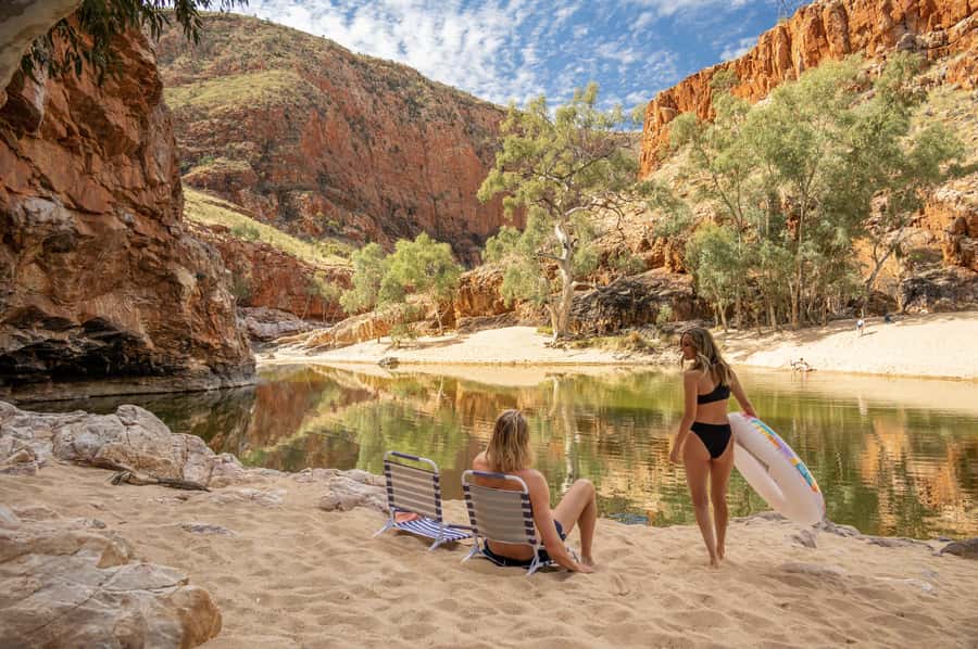 Alice Springs: West MacDonnell Ranges & Standley Chasm Tour - Key points to know before you book