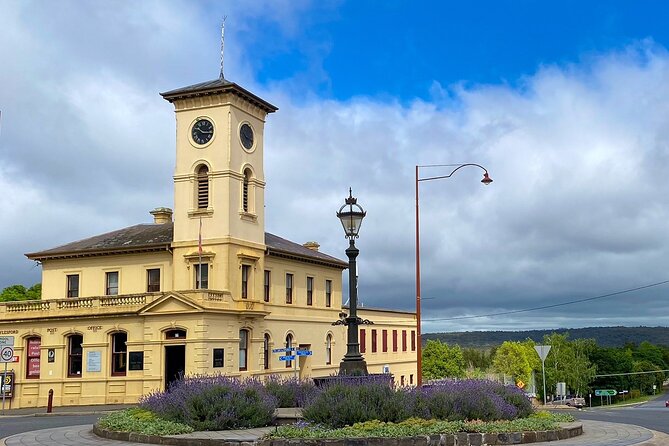 Alices Journeys Walking Tours of Daylesford 2.30pmFRI 11.30amSAT - The visitor centre: more than a place to meet