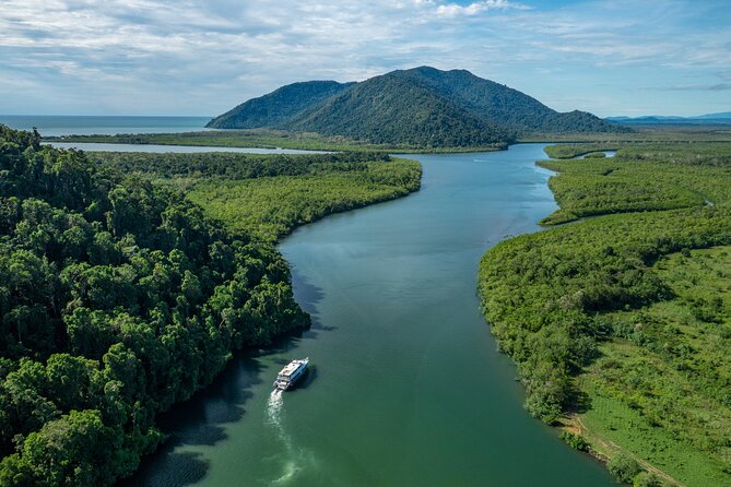 All Inclusive Day Tour to Frankland Islands Great Barrier Reef - Snorkelling around Normanby and Mabel islands