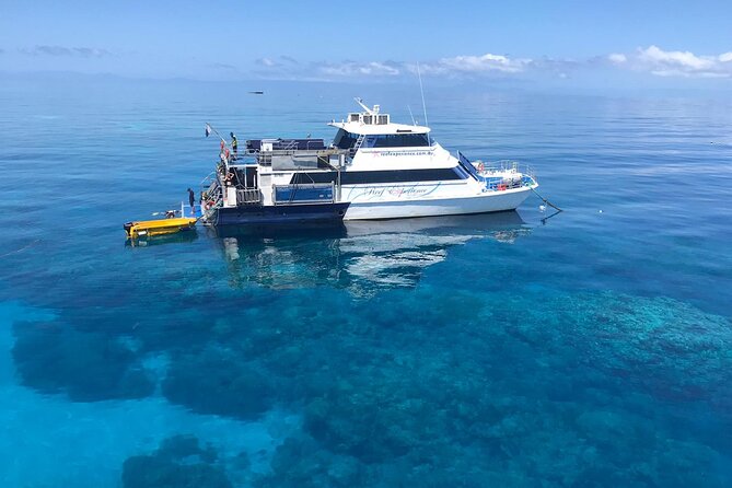 All Inclusive Great Barrier Reef Cruise w optional Scuba Diving - Two outer reef sites in one full Cairns day