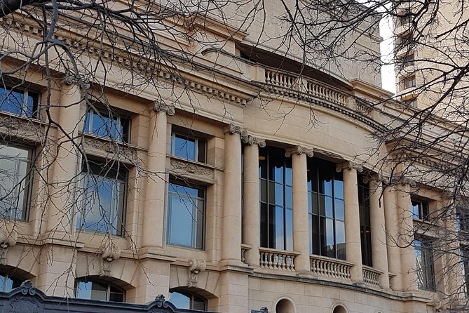 Around the Square Adelaide Walking Tour - The Torrens Building and Adelaide’s land system