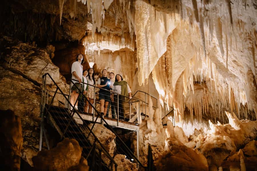Augusta: Jewel Cave Fully-Guided Tour - What happens during the one-hour route