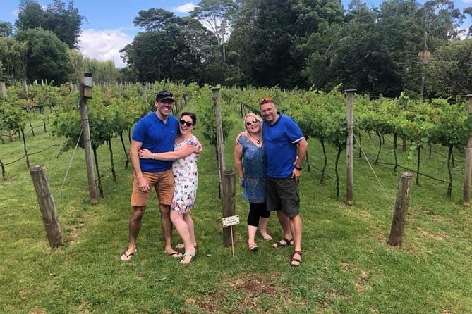 Barefoot Luxury Mount Tamborine Winery Tour from Gold Coast - Who should book this tour?
