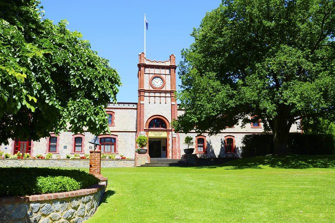 Barossa Valley Hop-On Hop-Off Wine Tour - Leaving Adelaide at 9:30 am
