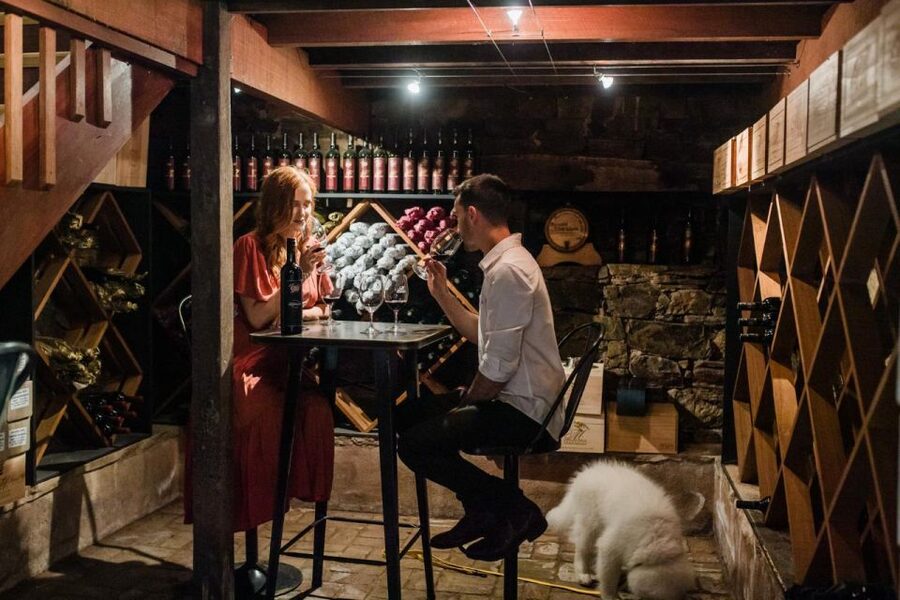 Barossa Valley: Taste & Graze Food and Wine Trail - The small-group advantage