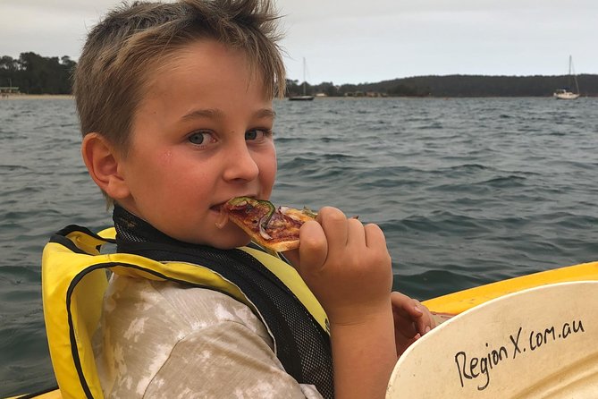 Batemans Bay Sunset Pizza Kayak Tour - Float and Feast - Who will enjoy Float and Feast
