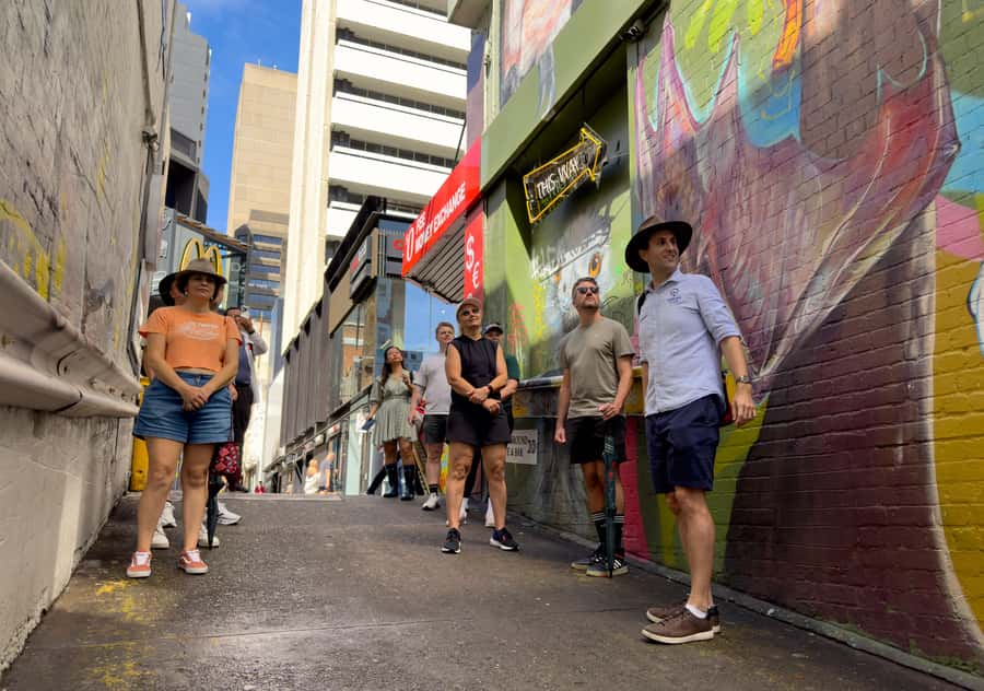 Best of Brisbane Walking Tour | Small Group & snack - A Guide Who Makes the Three Hours Count