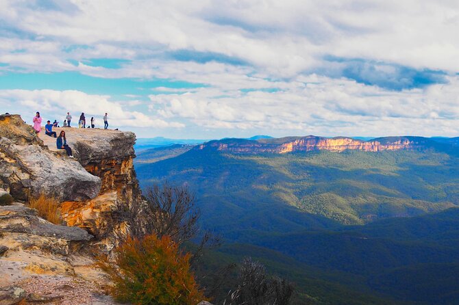Blue Mountains Day Tour with Wildlife and Scenic World Entry - Featherdale: an easy introduction to Australian wildlife