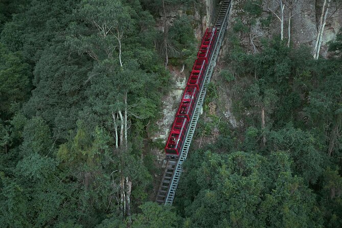 Blue Mountains Small-Group Tour from Sydney with Scenic World,Sydney Zoo & Ferry - Echo Point and the Three Sisters