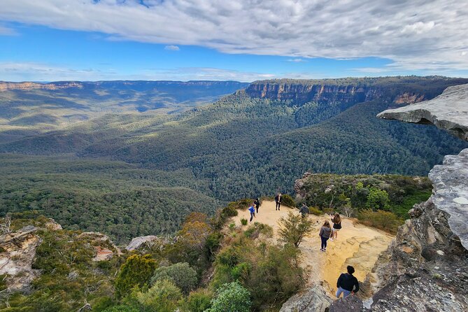 Blue Mountains Small Group Tour with Waterfall Walk & Fresh Lunch - The early start from Haymarket