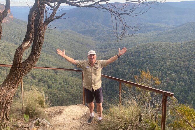 Blue Mountains: Three Sisters, Scenic World and Wildlife park - The early Sydney pickup and long road west