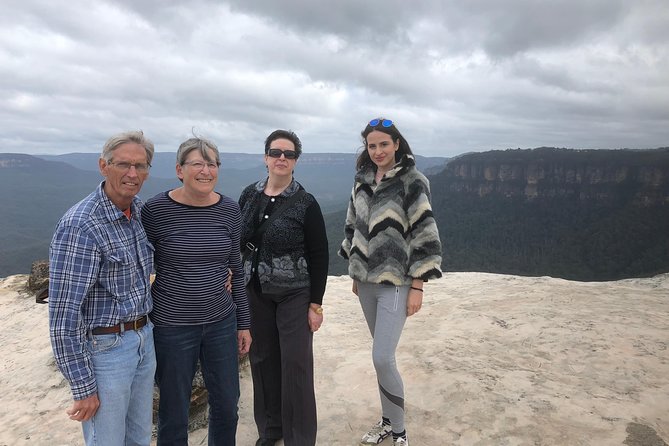 Blue Mountains: Three Sisters, Scenic World and Wildlife park - Timing, crowds, and weather