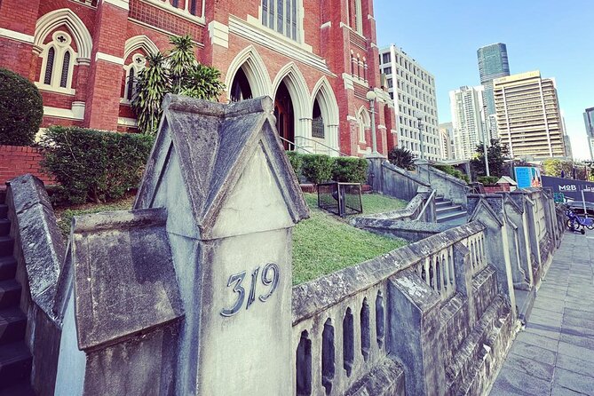 Brisbane City Walking Tour: local guide, small group, 100 mins - King George Square and City Hall