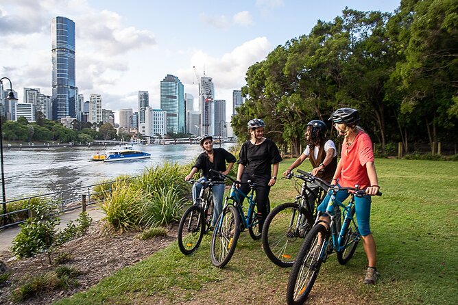Brisbane Kayak, Bike - The riverside route to South Bank