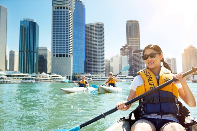 Brisbane Kayak, Bike - Continuing to New Farm Park