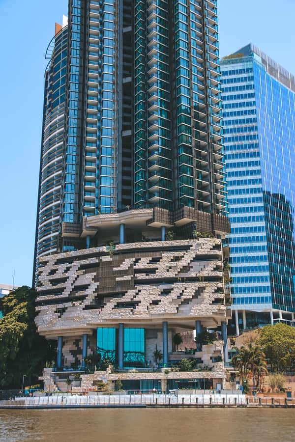 Brisbane: Midday 1.5-Hour Sightseeing Cruise 12.30pm-2.00pm - The city center from the water