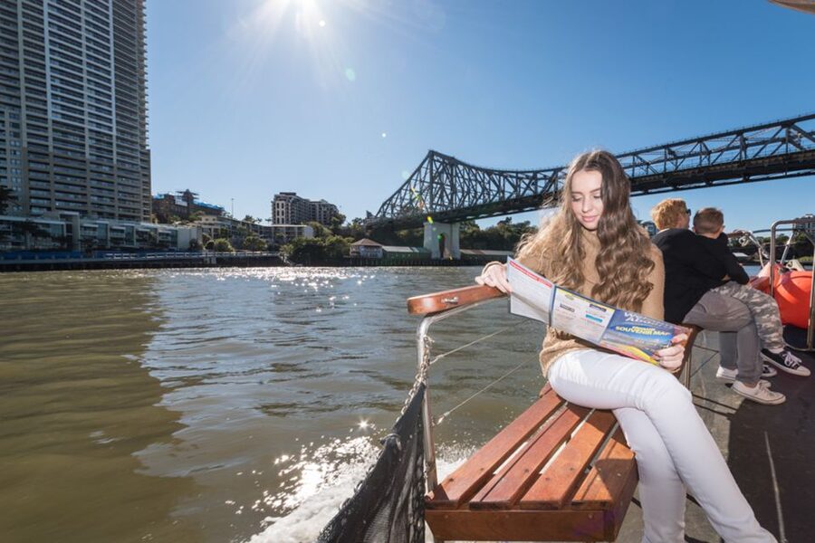Brisbane: Morning Sightseeing Cruise: 10:30am-12pm (90min) - Tea, Scones, and a Licensed Bar