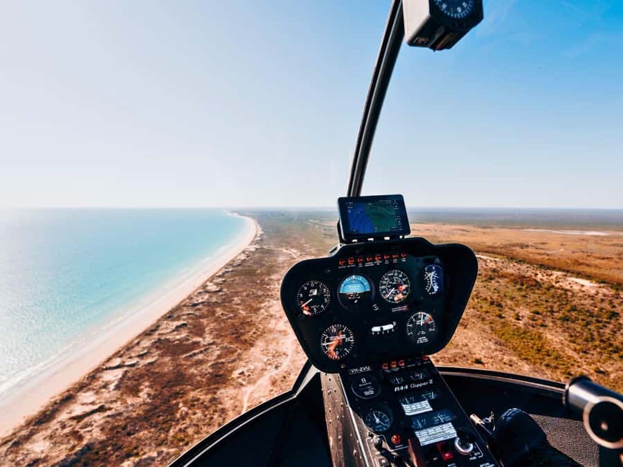Broome: 30-Minute Scenic Helicopter Flight - The small helicopter format and pilot commentary