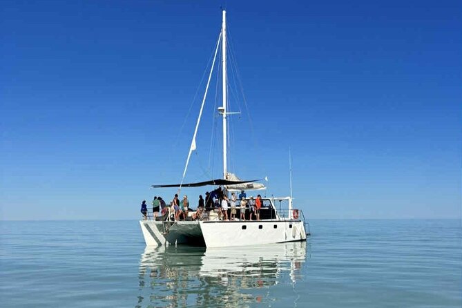 Broome's only Crabbing Adventure & Wildlife Cruise - Roebuck Bay turns lunch into an adventure