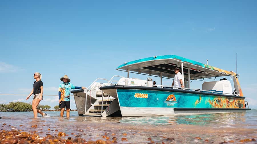 BROOME: SCENIC & PREHISTORIC CRUISE- Wine & Gourmet Platters - From your hotel to Roebuck Bay