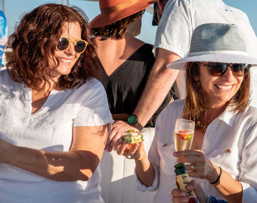 Broome: Whale Watching & Sunset Cruise - What the $127 Price Includes