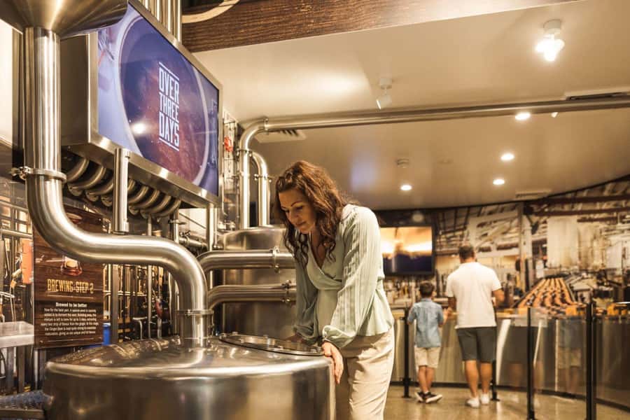 Bundaberg: Brew Tasting and Self-Guided Gallery Tour - Start with the big barrel on Bargara Road
