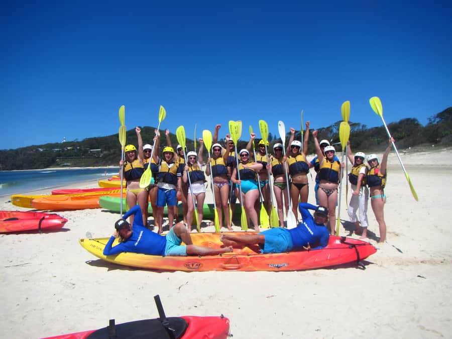 Byron Bay: The Byron Bay Sea Kayak Tour - The wave ride back to shore