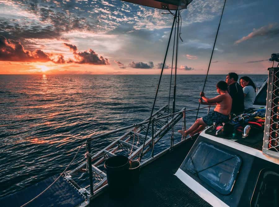 Cairns: 2-Day Great Barrier Reef Dive and Snorkel Boat Trip - Why two days changes the Great Barrier Reef experience